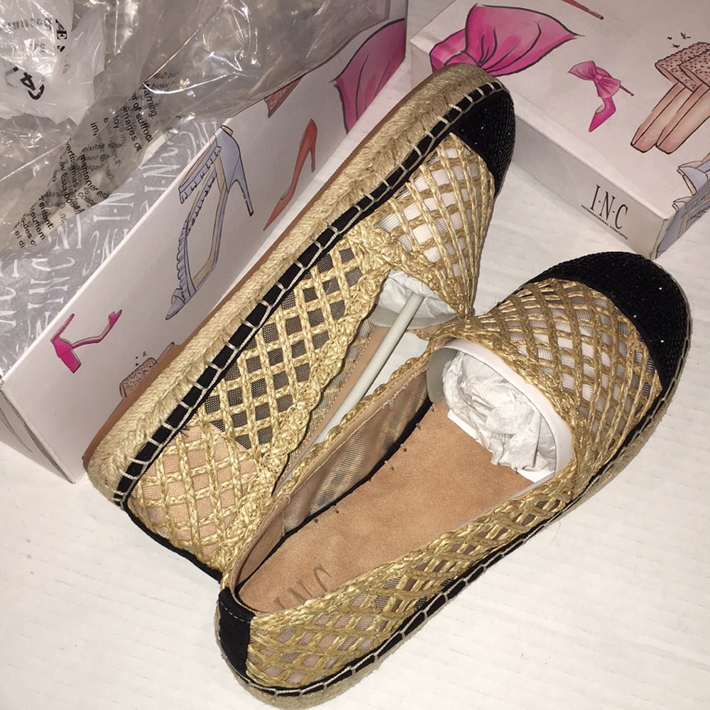 NIB INC Corvinaf Nat Raffia flat Womens shoes | size 8.5